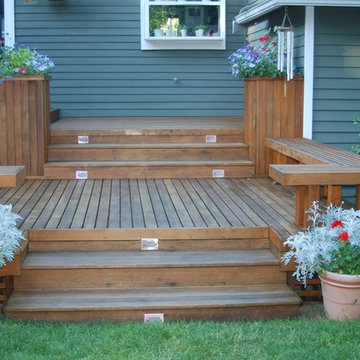 Redmond custom clear cedar deck