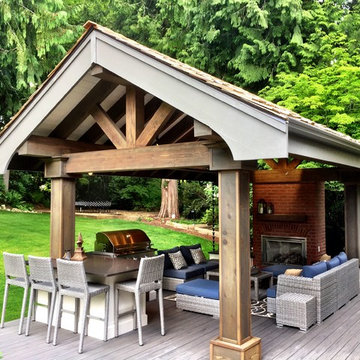 Redmond Elegant Outdoor Structure