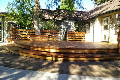 Redwood Circular Deck, Pasadena