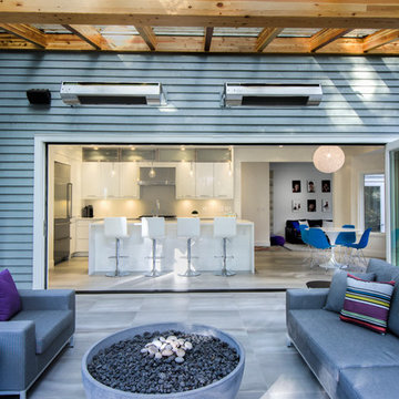 Retractable Wall For Indoor-Outdoor Living