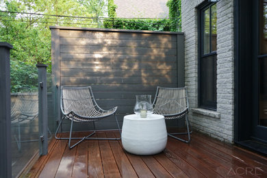 Inspiration for a contemporary back terrace in Toronto.