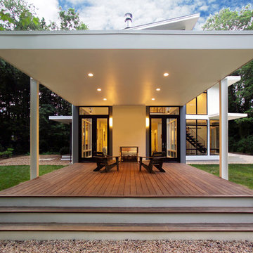 Riverside Residence