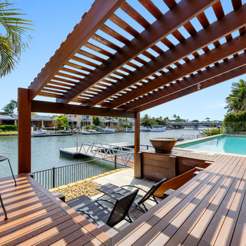 Runaway Bay House