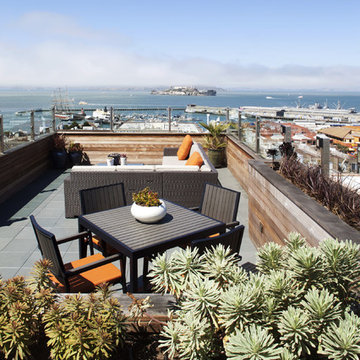 Russian Hill Roof Deck - Outdoor Dining & Lounging