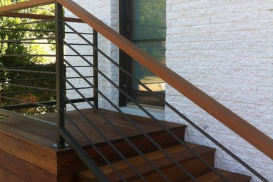 Deck - contemporary side yard deck idea in Dallas