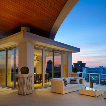 Shore Penthouse - 1000 Ocean