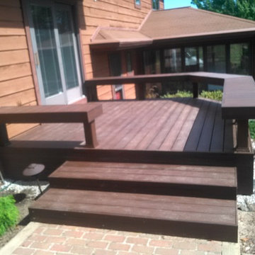 Small rear porch with benches