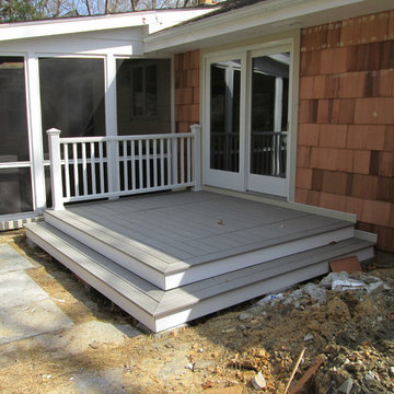 Stamford CT- Trex deck and rail.