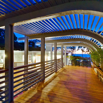 Trendy deck photo in San Diego