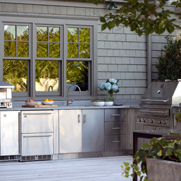 https://www.houzz.com/photos/the-hamptons-new-york-beach-style-deck-chicago-phvw-vp~12219695