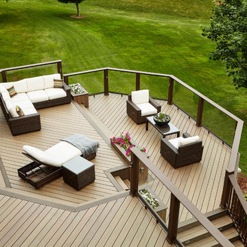 TimberTech Legacy Collection Decking in Pecan with Mocha Accents
