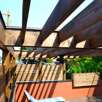 Traditional Garage Roof Deck