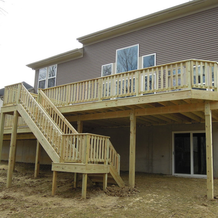 2 Tier Deck - Photos & Ideas | Houzz