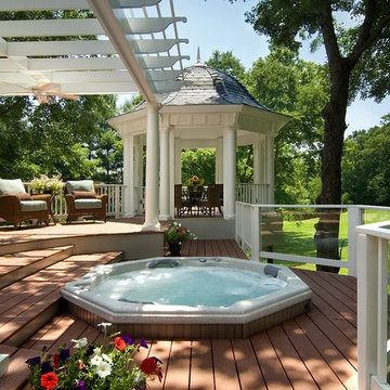 Treehouse Deck with Hot Tub