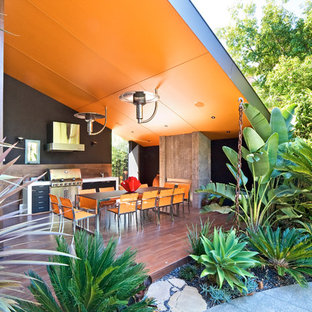 Photo of a tropical deck in Geelong.