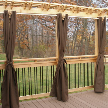 Two Tiered Composite Deck and Privacy Wall