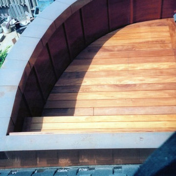 upstair deck