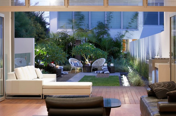 Contemporary Deck by Dean Herald-Rolling Stone Landscapes