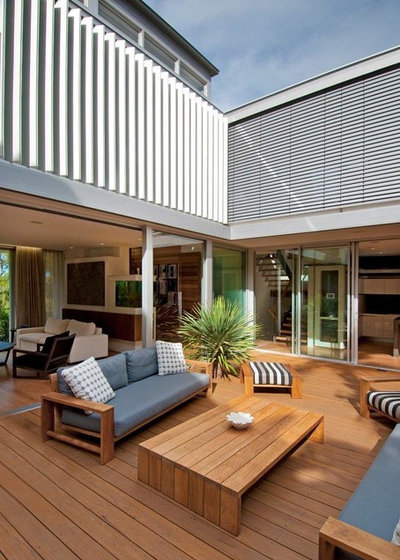 Contemporary Deck by Horizon - Residential & Commercial Builders