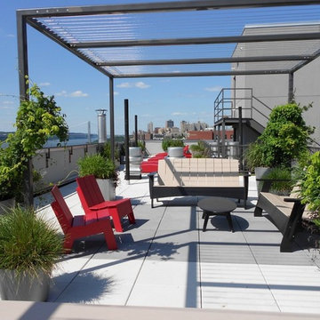 West 143rd Street Terraces--Main Roof with Shaded Seating Area, View to GW Bridg