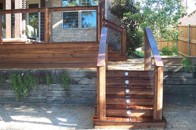 Example of a zen backyard deck design in New York