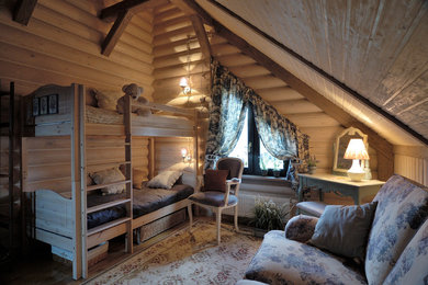 Imagen de dormitorio infantil de estilo de casa de campo con paredes beige