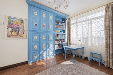 This is an example of a traditional kids' bedroom in Moscow.