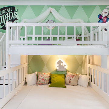 Сказочная детская комната в стиле "Алиса в стране чудес"