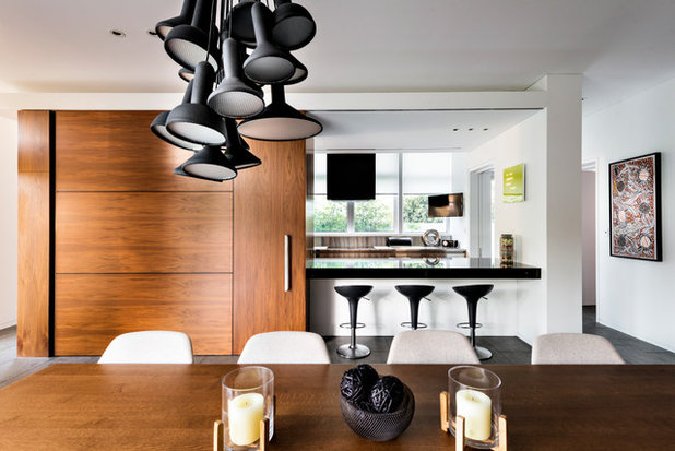 Modern Dining Room by Building Designers Association of WA (BDAWA)