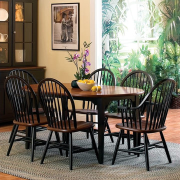 8 Spindle Chair Dining Set