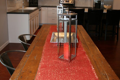 Dining room - cottage dining room idea in Omaha