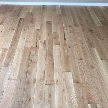 Armstrong American Scrape 5" solid oak, color: natural