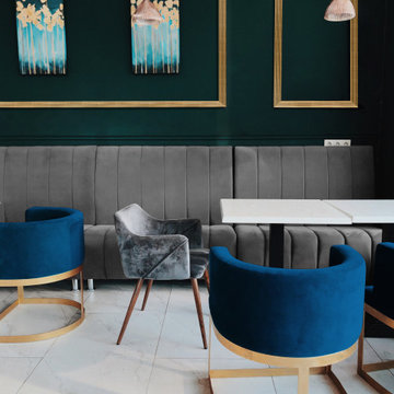 Art Deco Interior: Modern Glam and Gold Moulding that Pops