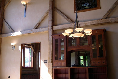 Inspiration for a large cottage light wood floor kitchen/dining room combo remodel in Burlington with beige walls