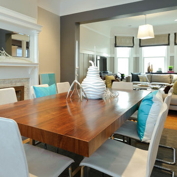 Beach Modern Dining