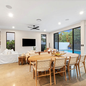 Beachside residence
