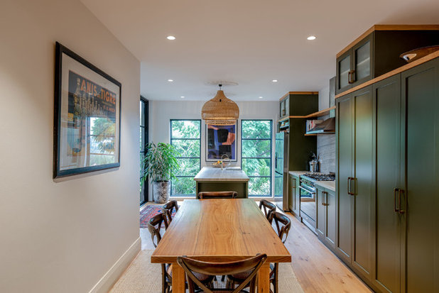 Dining Room by Hatch Constructions Group