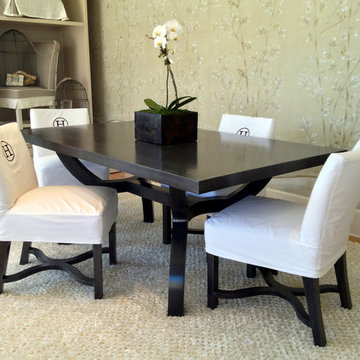 Black and White Sophisticated Dining Room