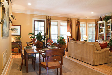 Example of a classic dining room design in Atlanta
