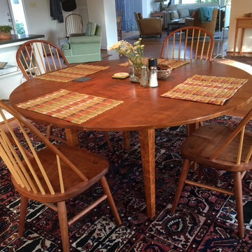 Bowback Windsor Chairs & 48" round table