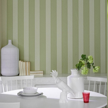 Bright Dining Room in Green and White Tones
