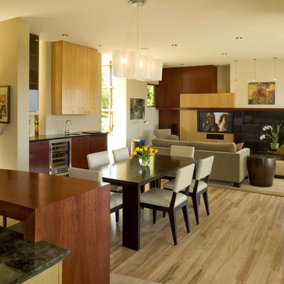 Example of a trendy great room design in San Francisco