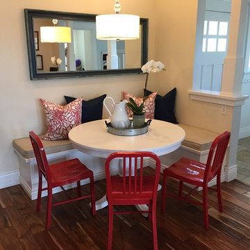 Capitola Breakfast Nook