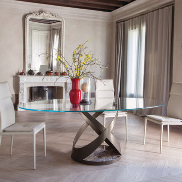 Capri Contemporary Dining Table by Tonin Casa