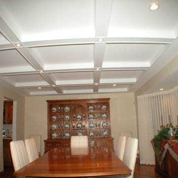 Ceiling Beams in Dinning Room