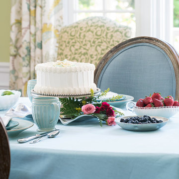 Cheerful Cottage Dining Room