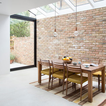 Brick feature wall Dining area