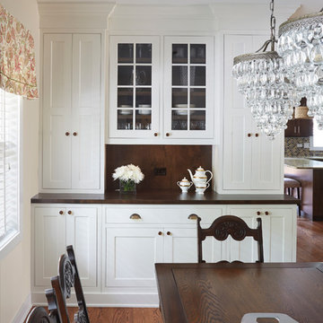 Chicago Built-in Dining Room Buffet.  Design by Fred M Alsen of fma Design.