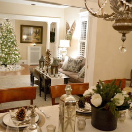 https://www.houzz.com/hznb/photos/christmas-2012-traditional-dining-room-new-york-phvw-vp~2389458