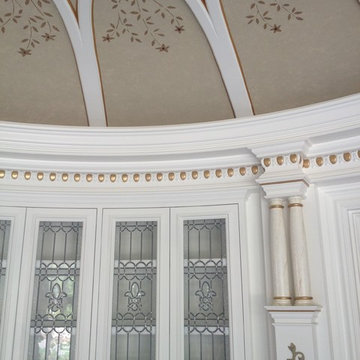 Circular Dining Room ceiling
